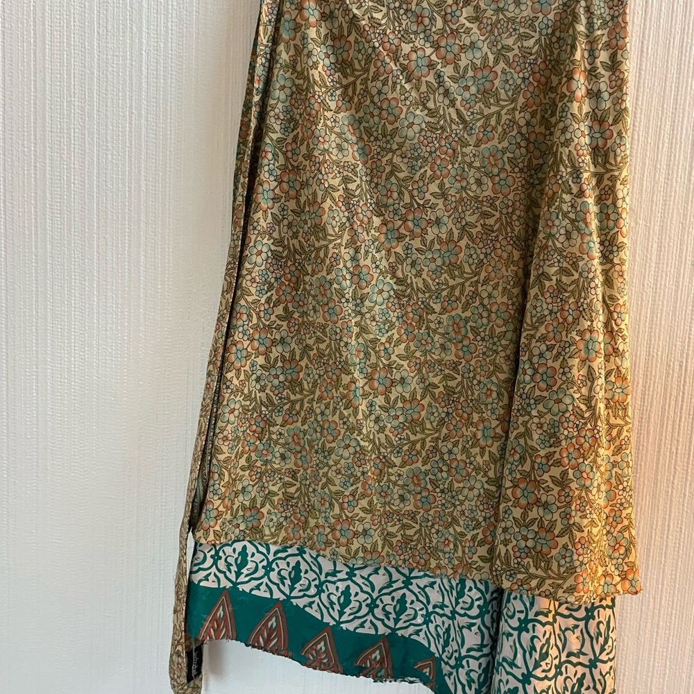 Floral Patterned Reversible Wrap Skirt